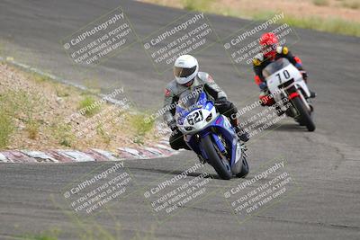 media/Jun-04-2022-WERA (Sat) [[b852bbbd55]]/Race 9 LW Twins Superbike V6 LW D Superstock/